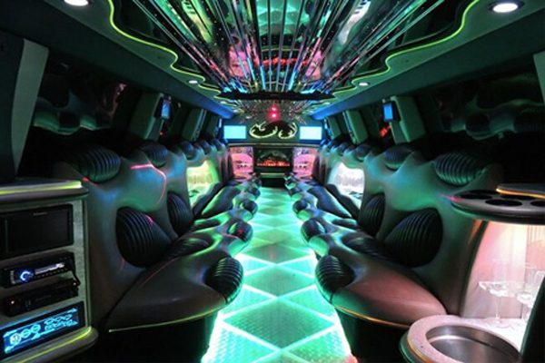 14 Person Hummer Limo Rental Arlington